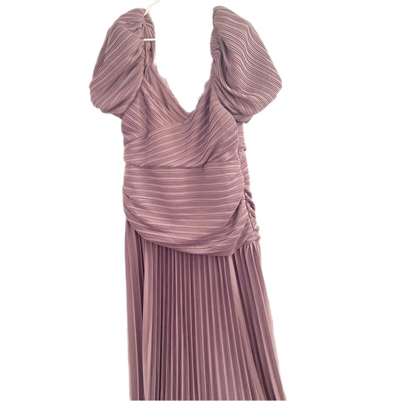 ASOS DESIGN puff sleeve lace trim pleated skater dress in mauve - Picture 8 of 8